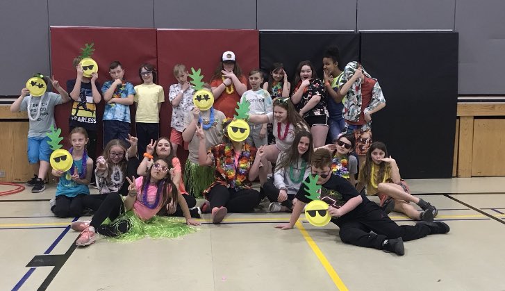 Miss Brown tweet media