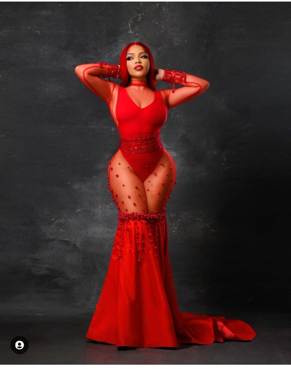 fabprecee's tweet photo. You'll 🗣🗣🗣🗣🗣🗣🗣🗣

My baby dripping g red hot this Sunday. 
@nengiofficial 😘😘😘😘 https://t.co/4pwEl8YTeW