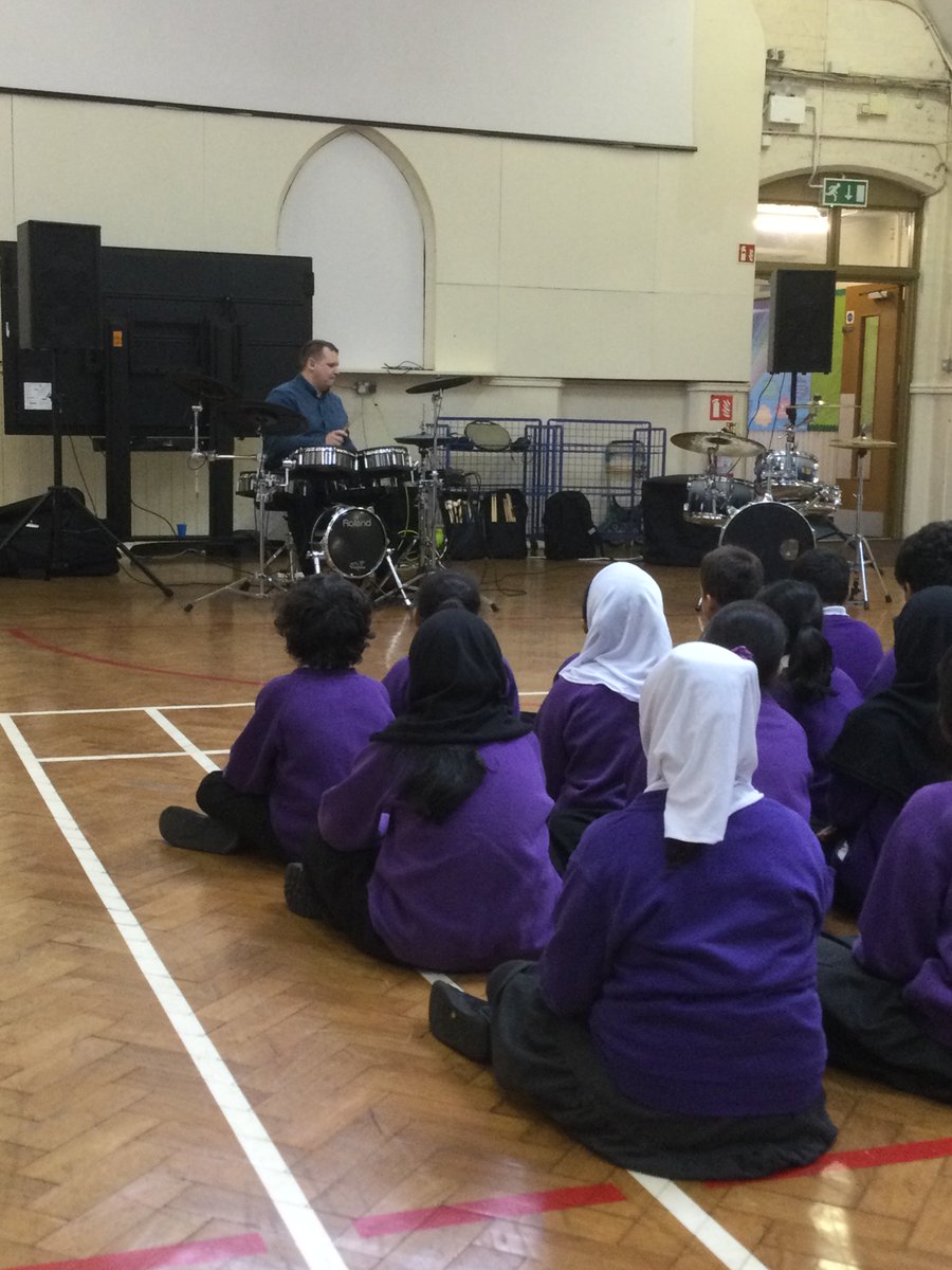 Ladypool_Prim's tweet photo. What a fantastic musical experience we had at Ladypool this week! Mr. Wertz played acoustic and electronic drums, taking us on a musical journey of pop, rock and roll and jazz. #rhythmtraining #listeningandmemoryskills #musiceducation @SFE_MS https://t.co/0pw3gLPLJL