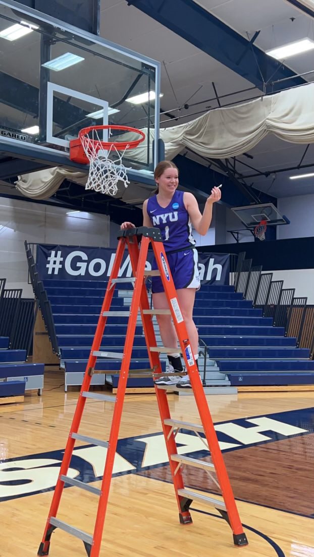 ShoreshotsGirls's tweet photo. NYU headed to sweet 16!!!! Congratulations @nyuwomenshoops and our very own @chloeteter27  💃💃💃 @TinyGreenNBS https://t.co/yP23rJuSq7