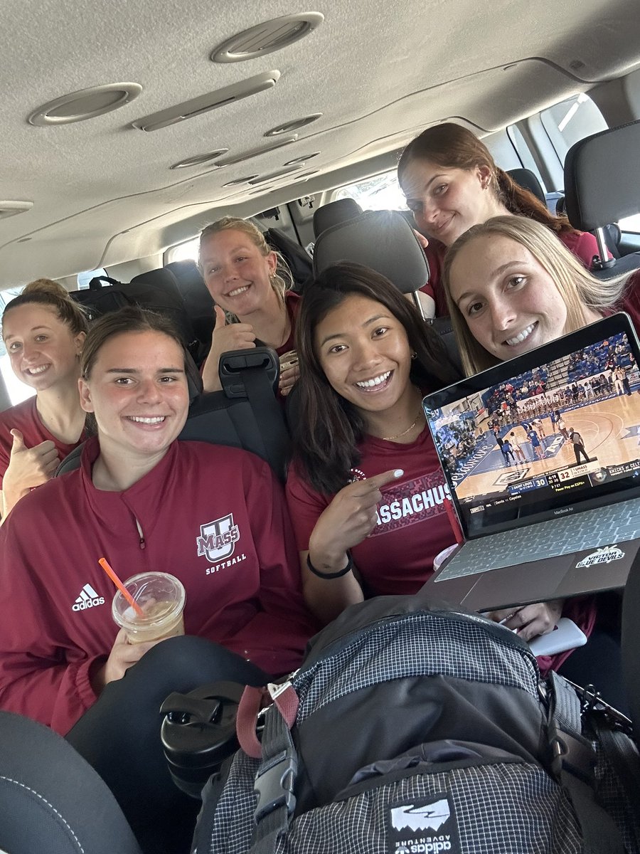 UMass Softball (@umasssoftball) on Twitter photo #UMSB on the road and still supporting <a href="/UMassWBB/">UMass Women's Basketball</a> π«ΆπΌ π© #Flagship #UMSB on the road and still supporting <a href="/UMassWBB/">UMass Women's Basketball</a> π«ΆπΌ π© #Flagship