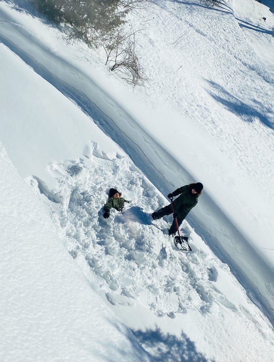 NomadLife2023's tweet photo. No sand? No problem. Let’s bury him in the snow! #CanadianFun https://t.co/NBDmQ650sW