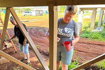 KauaiHabitat's tweet photo. A few homes in Waimea will be a lot more comfortable thanks to the hard work of a visiting volunteer team! Team Van Rooy spent a week installing insulation and painting alongside our homebuyers at our #WaimeaHuakai subdivision! We are so grateful! #attitudeofgratitude #buildaloha https://t.co/lMzpFT2Z12