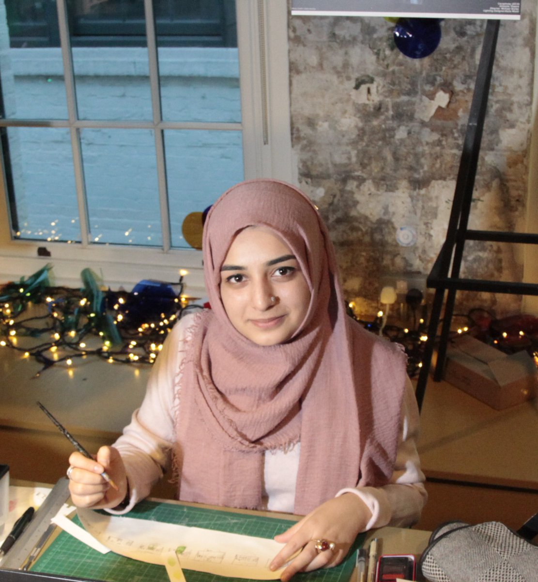 We invite you to an exclusive artist-in-conversation talk with Khadija Raza, the brilliant designer behind the stunning production of The Flood. 
This one-hour conversation will delve into the intricacies of the design process.
FREE | 18 Mar | queens-theatre.co.uk/whatson/behind…
