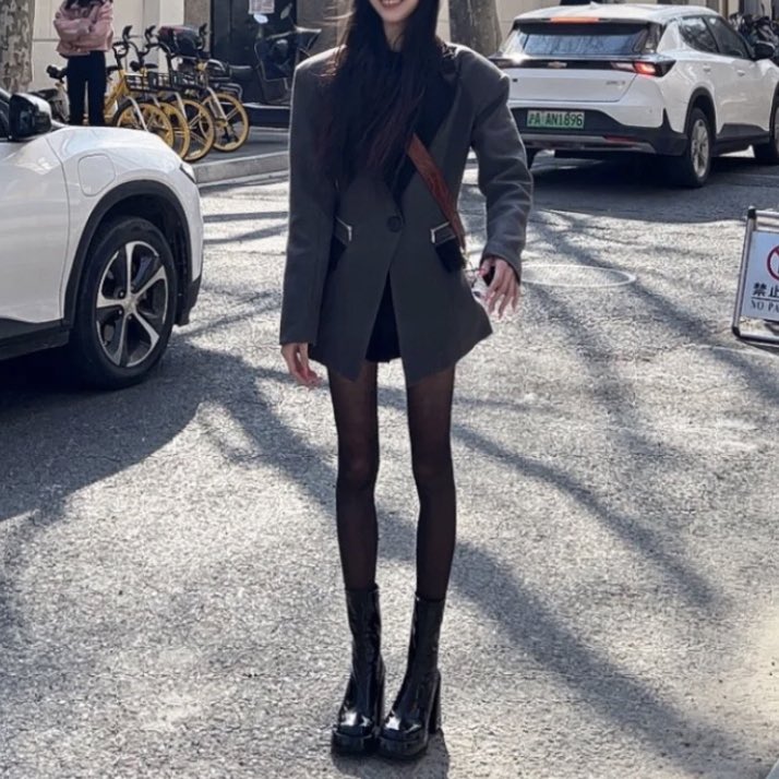 edenkcaI's tweet photo. 169cm • 37.5kg • bmi 13.1
[leg•spo] https://t.co/b5bHSJnesz