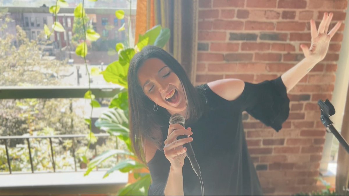 Get Back in the Groove (Live at the Loft) is now uploaded and that concludes this series with 6 performance videos on YouTube &amp; 2 bonus videos on Patreon! 💃🪩

Watch it here: youtu.be/ipwHbCPi78Y
Join Patreon for exclusive videos: patreon.com/nikikennedy