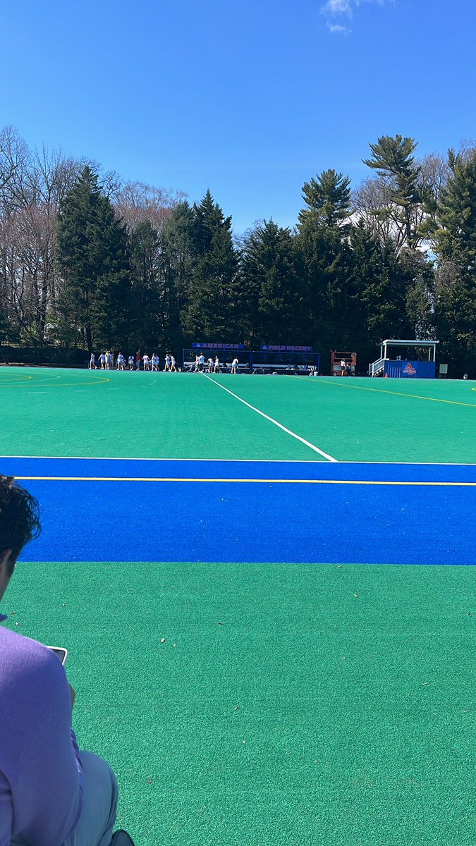 DimeaDozenAU's tweet photo. dime a dozen supports AU club lacrosse #gobecky https://t.co/TIBoGvDEMc