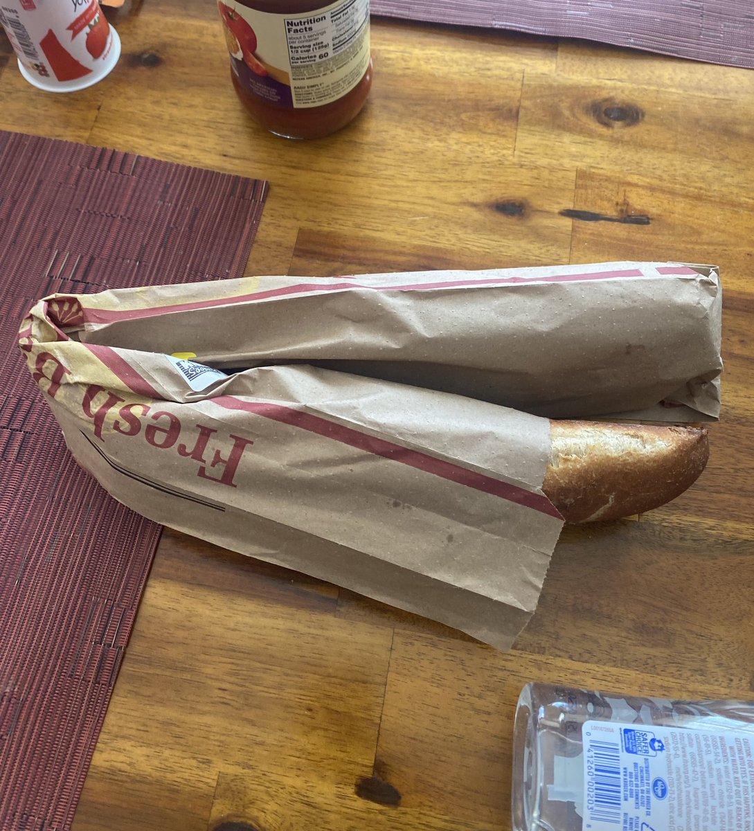 sammestas's tweet photo. @KingSoopersNews This is  how the bagger packed my bread. WTF?! https://t.co/daWBe6alpr