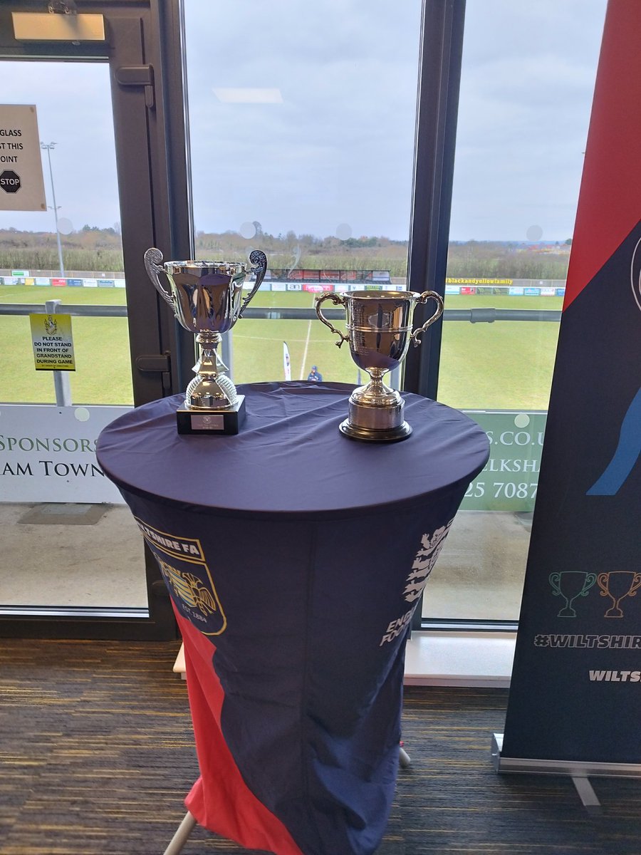 CalneTownFC's tweet photo. Our FCC Sunday Team were victorious this afternoon in the FA Youth Cup!

2 Goals from Super Joe Redman gave us a comfortable 2-0 lead before Half-Time, and Kingsdown we’re able to pull one back, but struggled to find a 2nd in the latter stages of the 2nd Half! https://t.co/hsCoo2j3Zv