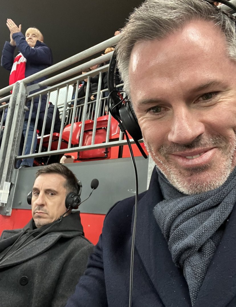 RemarksFootball's tweet photo. Neville’s face 🤣🤣🤣 https://t.co/wxZGZcMaIw