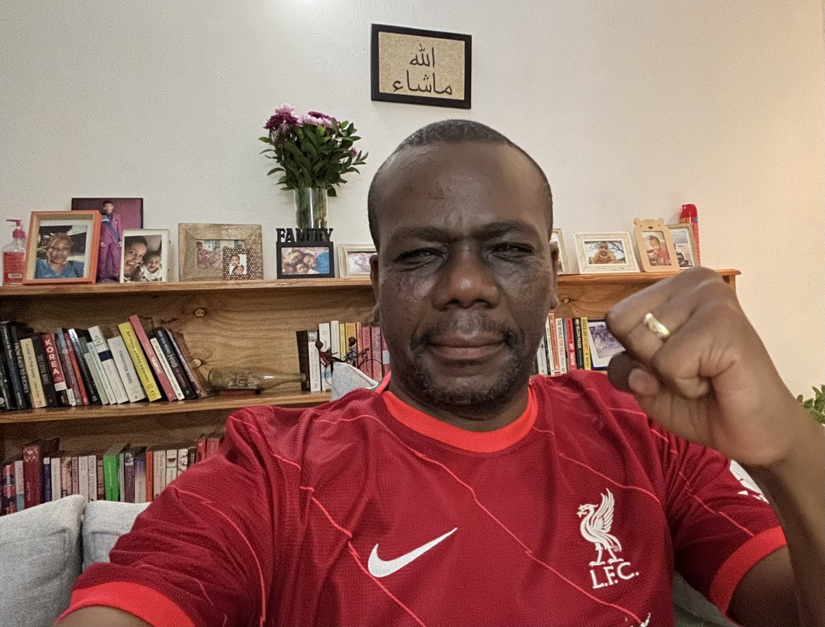 zittokabwe's tweet photo. Mkono! Mungu wangu https://t.co/hpDfHDFRvv