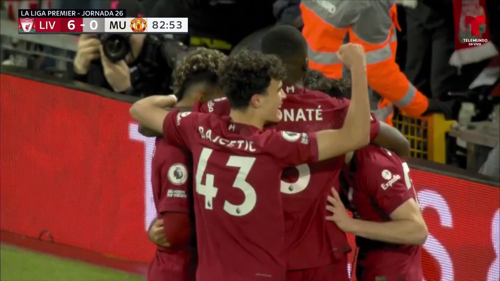 ¡Gol histórico de Salah🤩!

😎 @MoSalah marca su doblete y se convierte en el máximo goleador del @LFC en la @premierleague con 129 anotaciones.

Liverpool 6-0 Manchester United

📺 @Telemundo y Telemundo APP ➡️