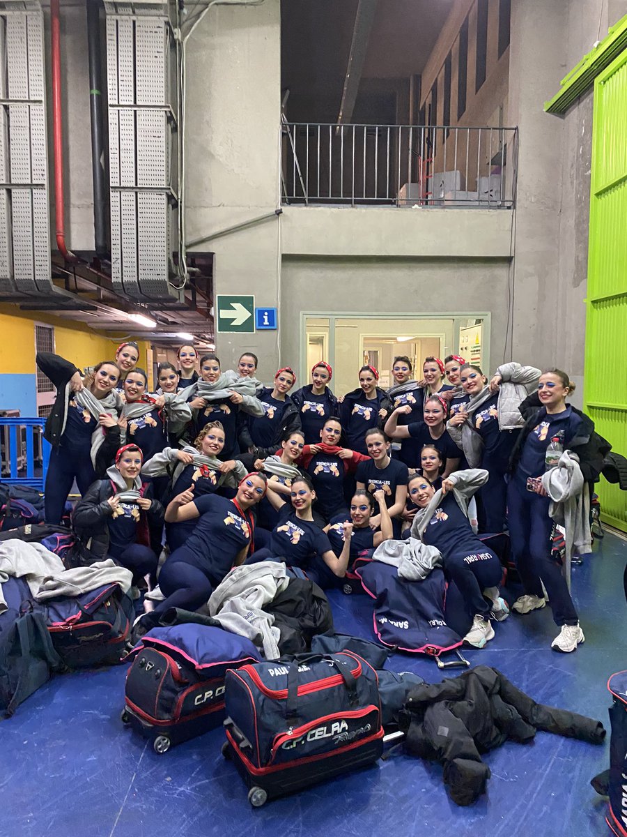 CpCelra's tweet photo. Cinquenes de Catalunya!💪🏼 Classificades pel Campionat d’Espanya!🔜 

Enhorabona equip per continuar lluitant i defensant aquesta coreografia, SEGUIM amb molta força!❤️‍🔥⛓️
Gràcies a tothom que ens dona suport i ens ajuda a tirar endavant! 

AMUNT C.P. CELRÀ!💖 https://t.co/LIV3DBv34Q