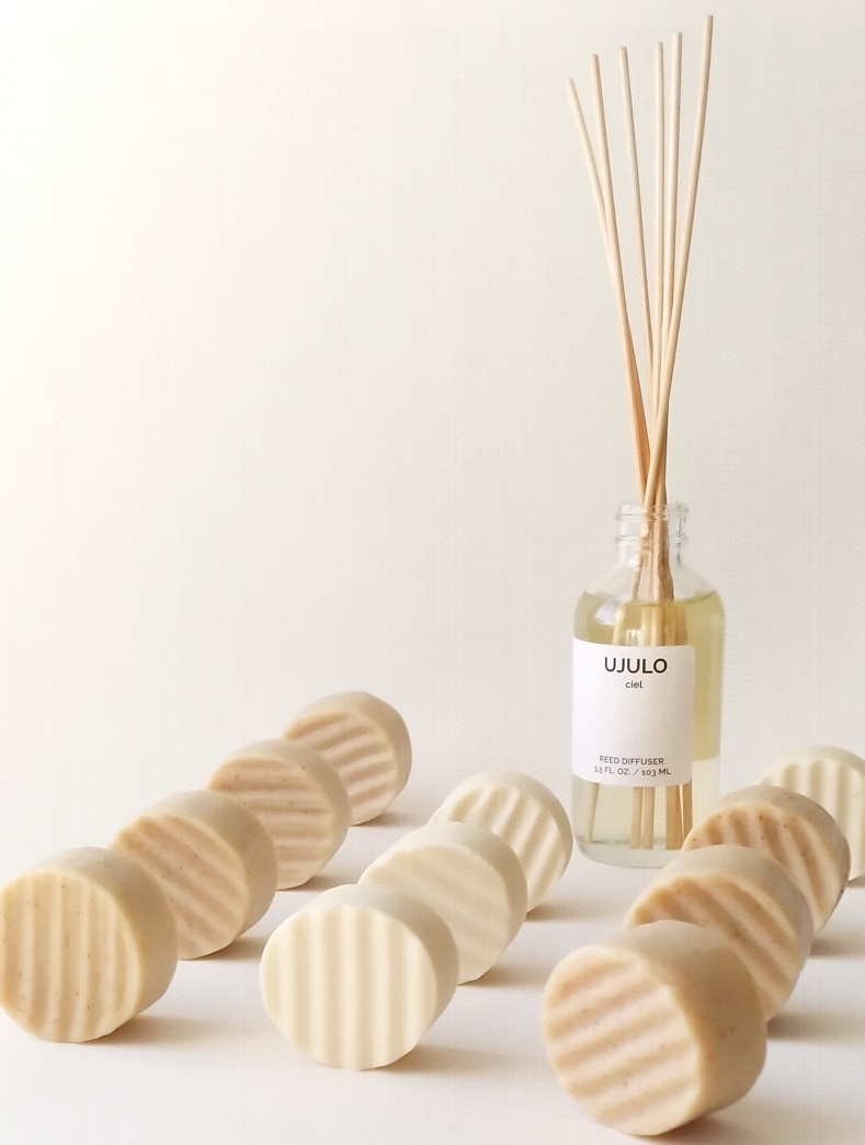 ujulony's tweet photo. UJULO ciel diffuser 
Natural products _the perfect addition to your home 
#reeddiffuser 
#natural 
#naturalproducts 
#notoxliving 
#ecofriendlykitchen https://t.co/CnfZlTzjac