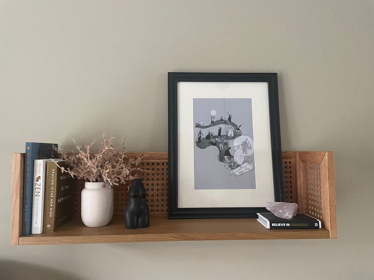 LibertyFeist's tweet photo. Lovely to see my print in a client (&amp; friend)'s home ✨💙 https://t.co/qOqTR7uOJO