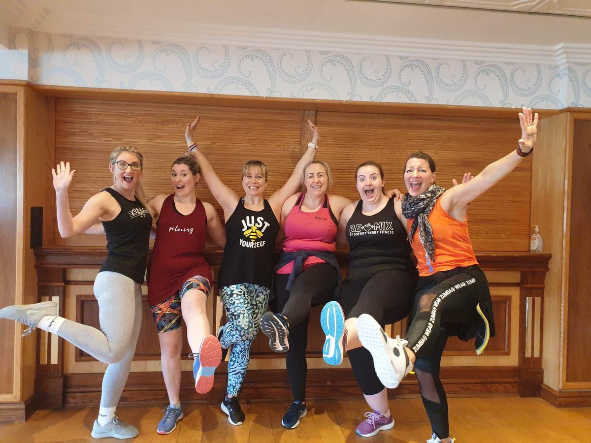 OffbeatInfo's tweet photo. It was great to be apart of Lou’s Fitness Weekend! So much energy from start to finish and a pleasure to work alongside some fab instructors🎉 
#fitnessweekend #fitnesbreak #fitness #weekend #dance #workout #torquay #zumba #boostfit #yoga #clubbercise #piloxing @tlhhotels https://t.co/BHYkGcqeC4