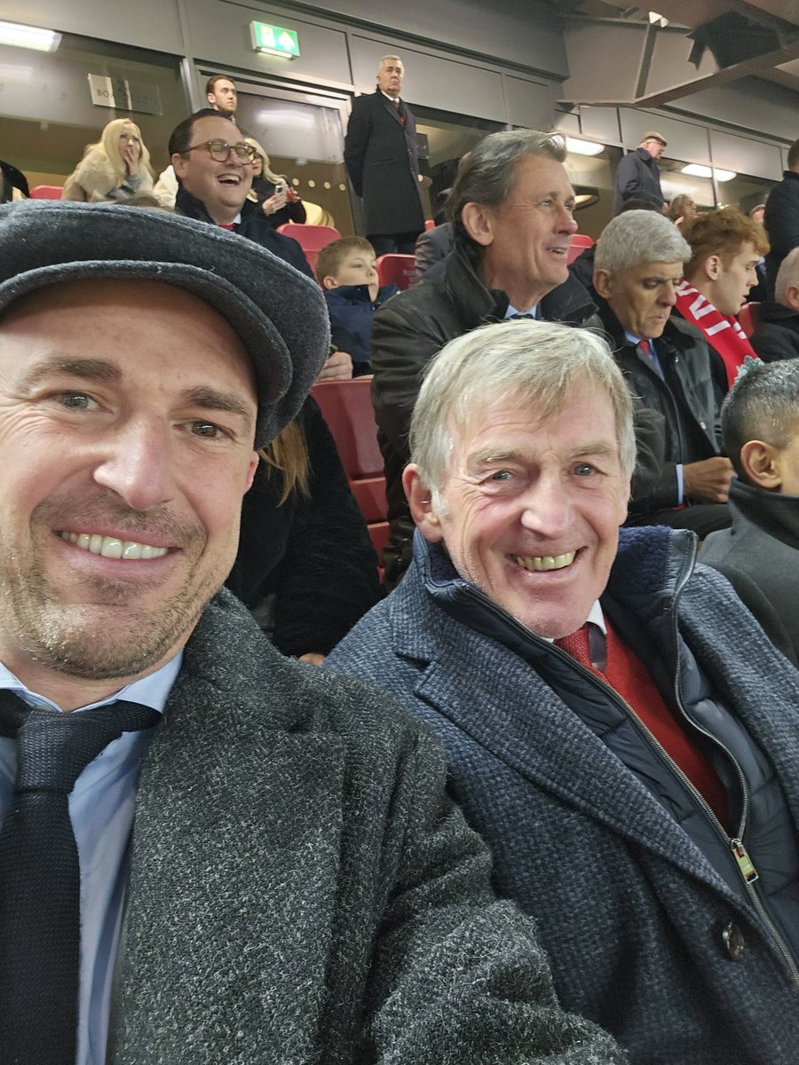 No better way to spend his birthday weekend than watching the red men score '7' against Utd.
