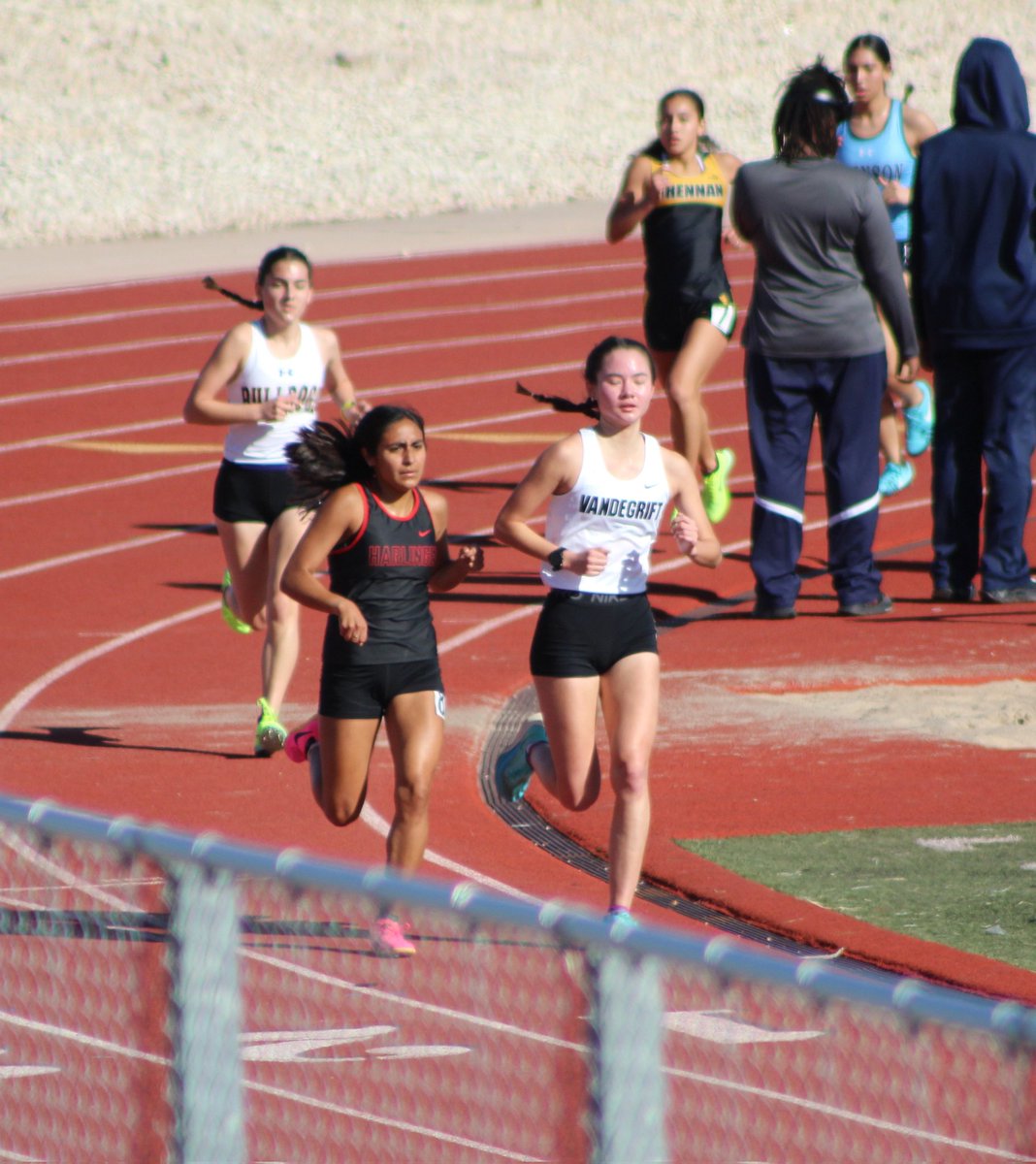 gfgafo8's tweet image. Congratulations @ayianna_olivas ! 
Not only did you PR in both the 1600m &amp;amp; 3200m this weekend,  but you also broke both HCISD records for both events! Awesome Job babe &amp;amp; Love to see your hard work paying off! #CSND #HarlingenCardinals #track #distance