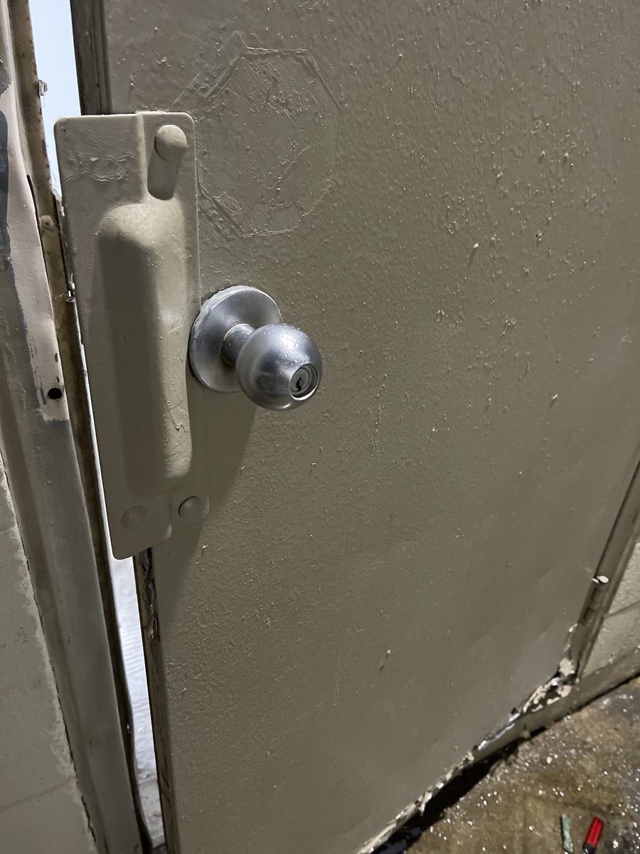 atlantalocks911's tweet photo. Commercial lock replacement and rekey.
Lock problem? Doesn’t work properly? Call today to Atlanta Locksmith to get free estimate on all commercial locks ! (770) 400-9781
https://t.co/tjrIZ3EZBJ
#AtlantaLocksmith #locksmith #locksmithnearyou #LocksmithAtlanta #atlantaga https://t.co/O1OYwZGzCG