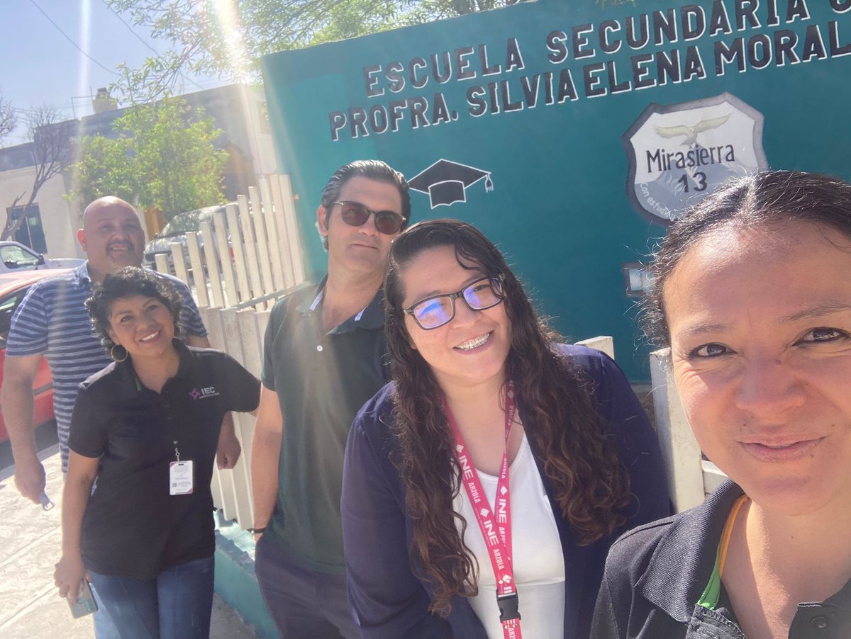 CD14_Coah's tweet photo. Las consejeras integrantes del @CD14_Coah, y @04JDECoahuila, del @04CDINECoahuila del @INECoahuila y  @IEC_Coahuila realizan las visitas de examinación con el objetivo de verificar que los lugares cumplan con los requisitos de ley para la instalación de casillas en el #PLE23 https://t.co/lHLsZPZFu2
