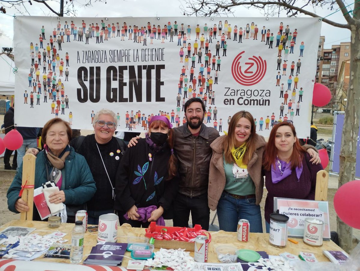 susodomin's tweet photo. Una nueva cincomarzada reivindicativa con las compañeras de @zaragozaencomun 
Un gustazo  🤗 https://t.co/2BEpOTvyHg