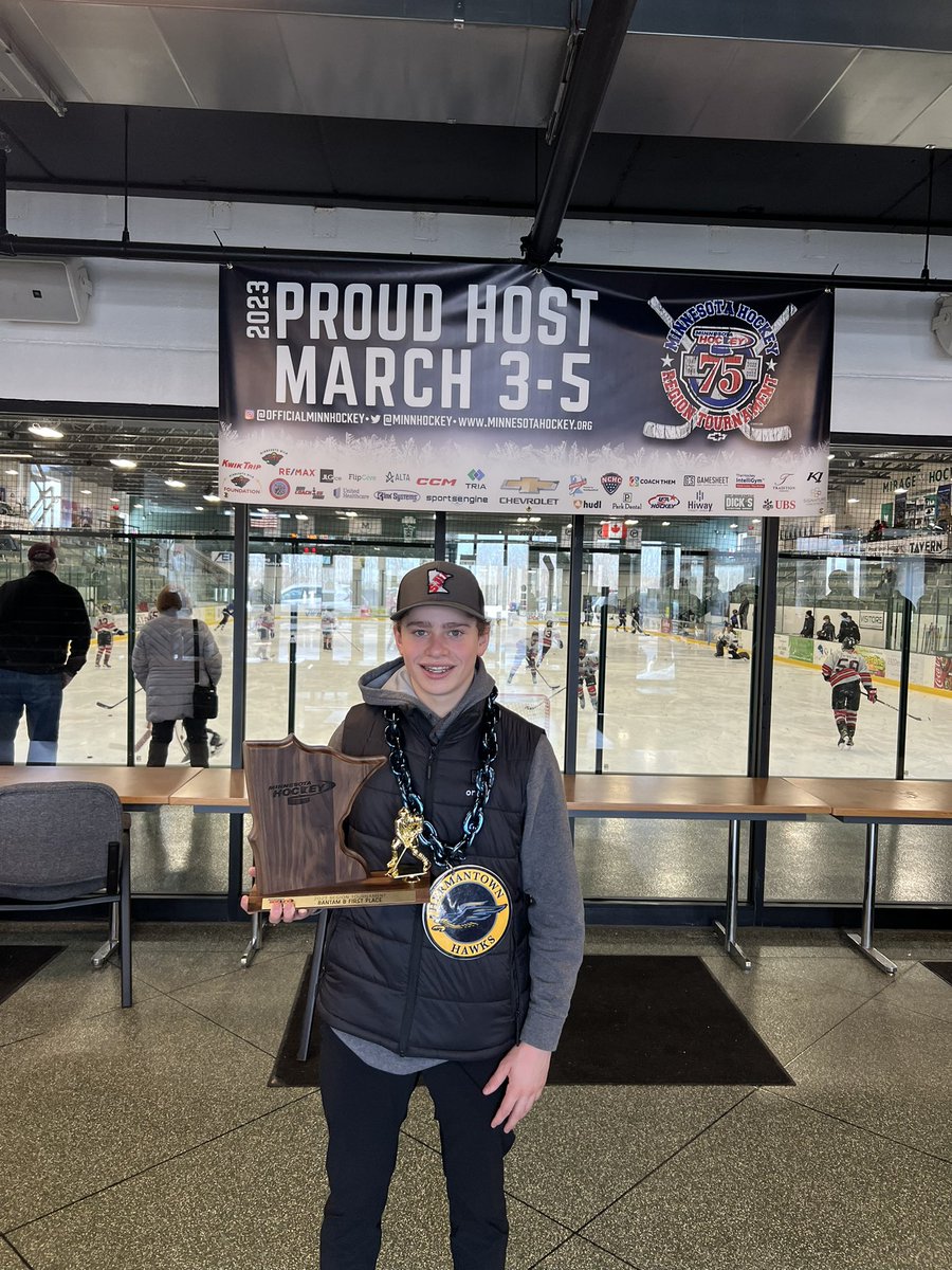 Congrats <a href="/HAHA_Hockey/">Hermantown Hockey</a> BNB1!!!

Proud of this group and a bit partial to the goalie! #34 in the program #1 in the heart!
 
#unitedpursuit