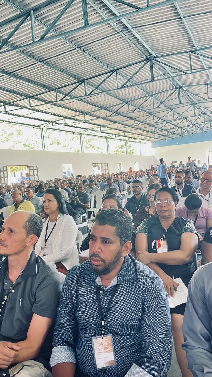 Adventistas Bahia Sergipe (@adventistasbase) on Twitter photo No território da <a href="/advbahiacentral/">Adventistas Bahia Central</a>, líderes se reuniram para participar do Encontro do Ancionato, com a participação do pastor <a href="/prmoisesmsilva/">shrads</a> (<a href="/PresidenciaUlb/">Pr. Moisés Moacir | Oficial</a>). Ele falou sobre o que mais importa para o crescimento saudável da igreja. Inspiração e apelo para o discipulado. No território da <a href="/advbahiacentral/">Adventistas Bahia Central</a>, líderes se reuniram para participar do Encontro do Ancionato, com a participação do pastor <a href="/prmoisesmsilva/">shrads</a> (<a href="/PresidenciaUlb/">Pr. Moisés Moacir | Oficial</a>). Ele falou sobre o que mais importa para o crescimento saudável da igreja. Inspiração e apelo para o discipulado.