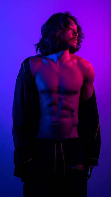 I wish it was raining and I was in a cuddle puddle with a whole bunch of sexy women. Would you wanna