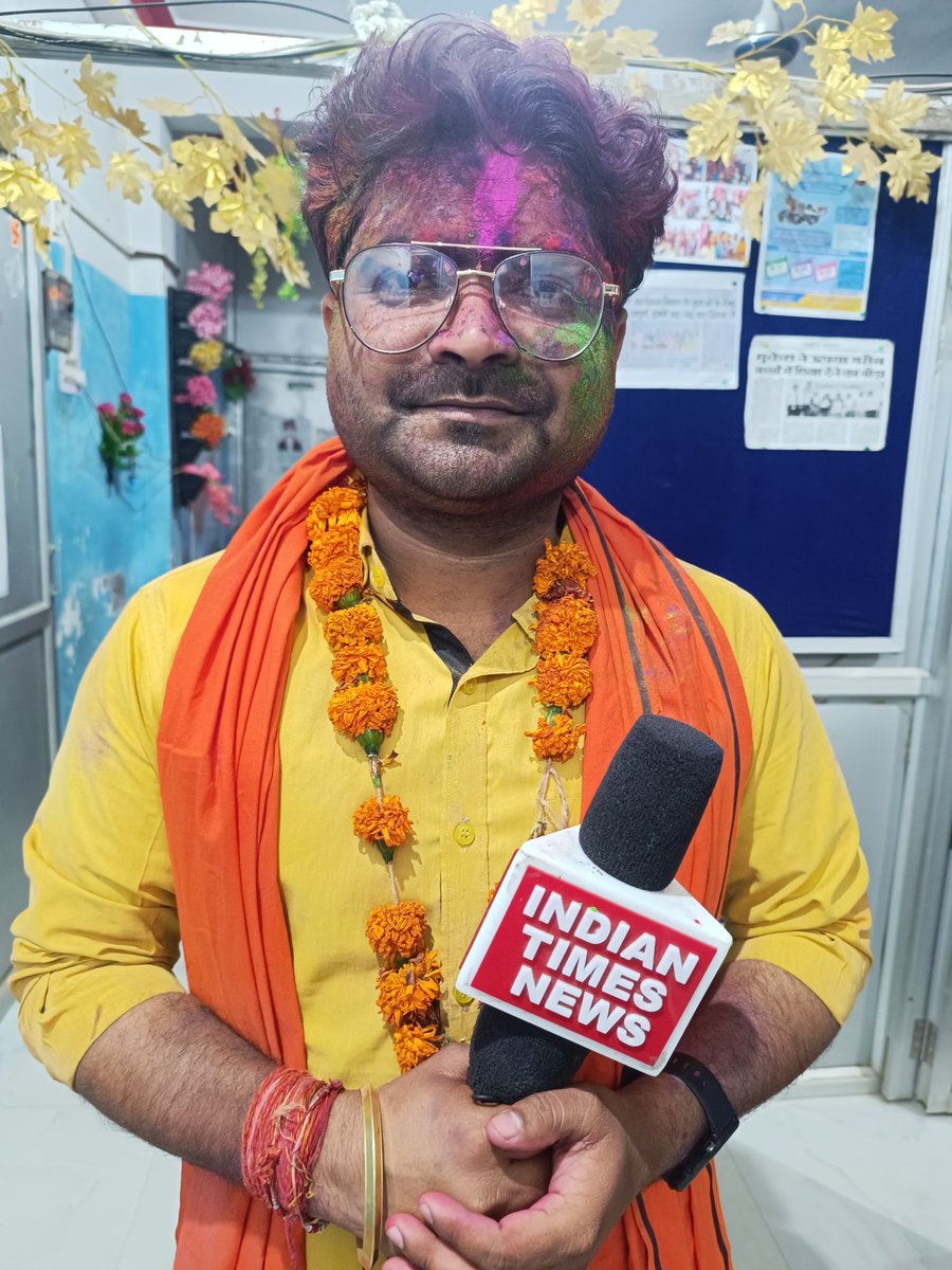 sunilkumarkavi1's tweet photo. सत्यमेव जयते
आर्मी जवान राधा मोहन जी को जेल से रिहा करवा दिया। मेरा मुहिम सफल हुआ अब आप मुझे मुद्दा दे आवाज मैं उठाऊँगा https://t.co/TpzzqCDFXU