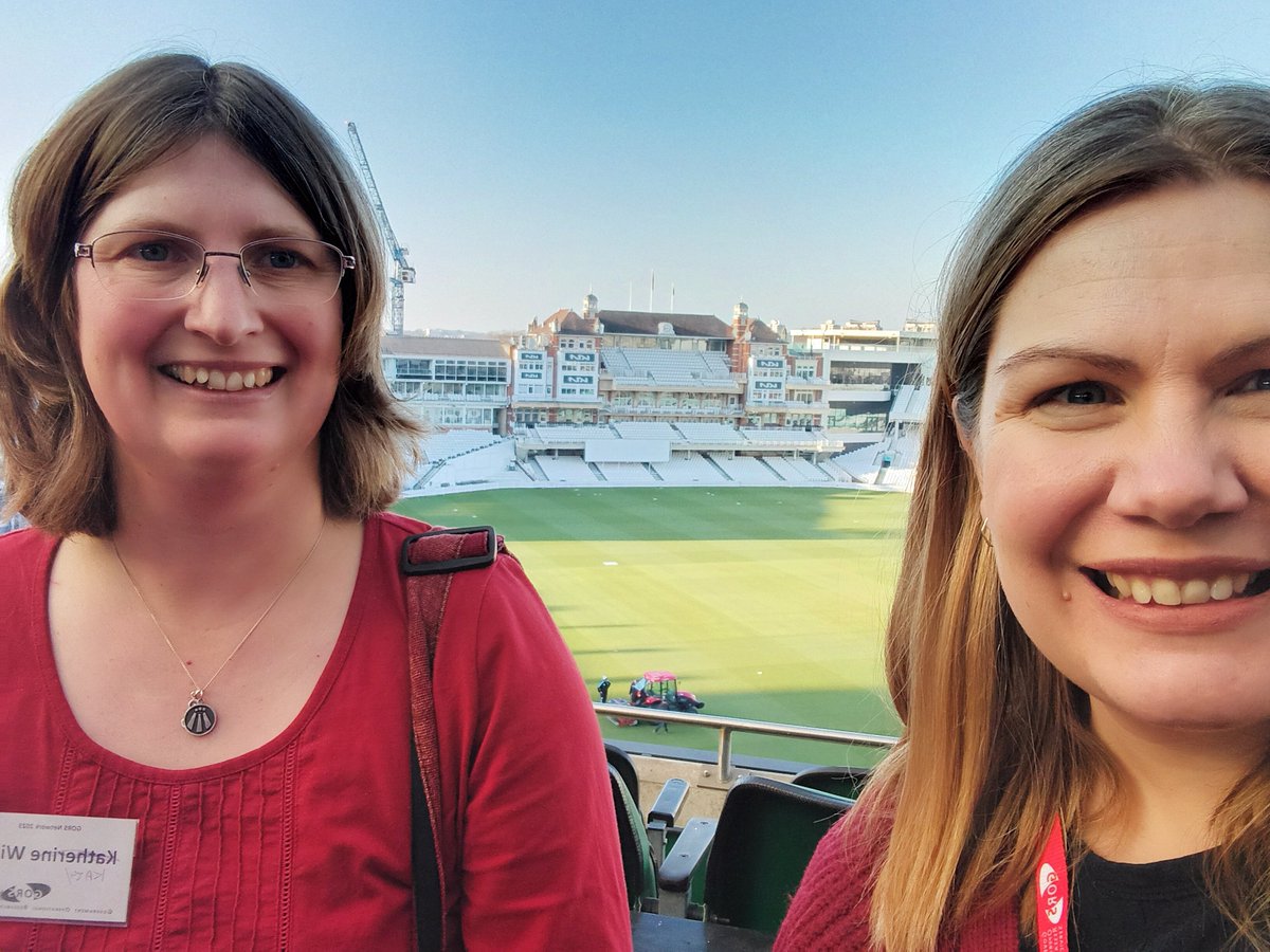 seismojiggers's tweet image. Flashback to this moment at @KiaOvalEvents with @HappyGeologist for an analyst networking event.

Life after academia is good ❤️

@AltAcChats @GORS_UK 
#operationalresearch #OR #data #analyst