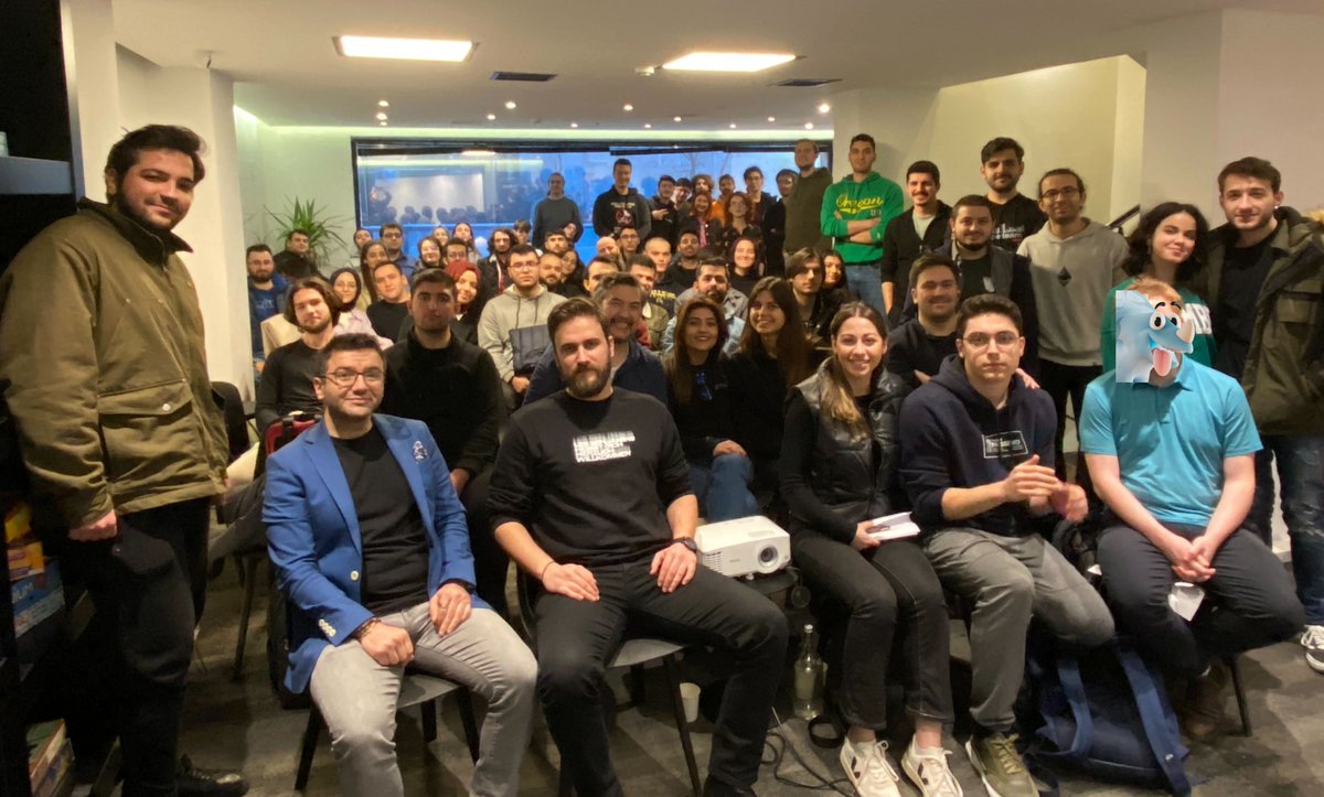 Solana Global Hackathon’a giden yolda motorları ısıttığımız Solana Mini Hackathon’da çok keyifli 2 gün geçirdik!

 🥳

Bizi ağırladığı için @lunaparkhub'a, <a href="/kolektifhouse/">kolektifhouse</a>'a ve katılan herkese çok teşekkür ederiz! 🫶

Hadi kazananlara bir göz atalım 🧵👇