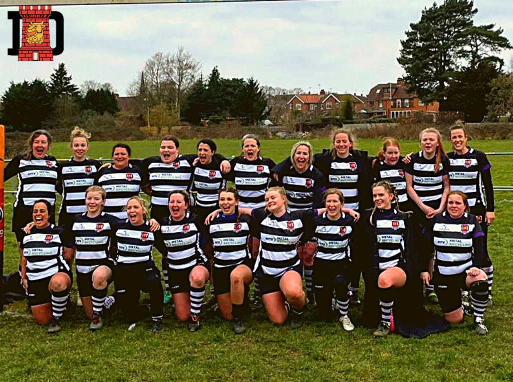 We had a great time today in a very well matched game against Ashford with a final score of 24-24 🏉🏉🏉
Thank you so much to all of the supporters that travelled down and cheered us on 🙌🏻🙌🏻🙌🏻
Look at those smiles!! 💜🖤🤍

#gravesendgremlins #NC2SOUTHEAST #kentrugby