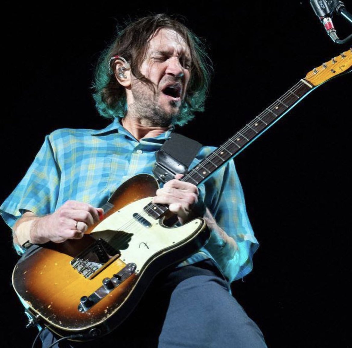 Happy 53rd birthday to John Frusciante!!