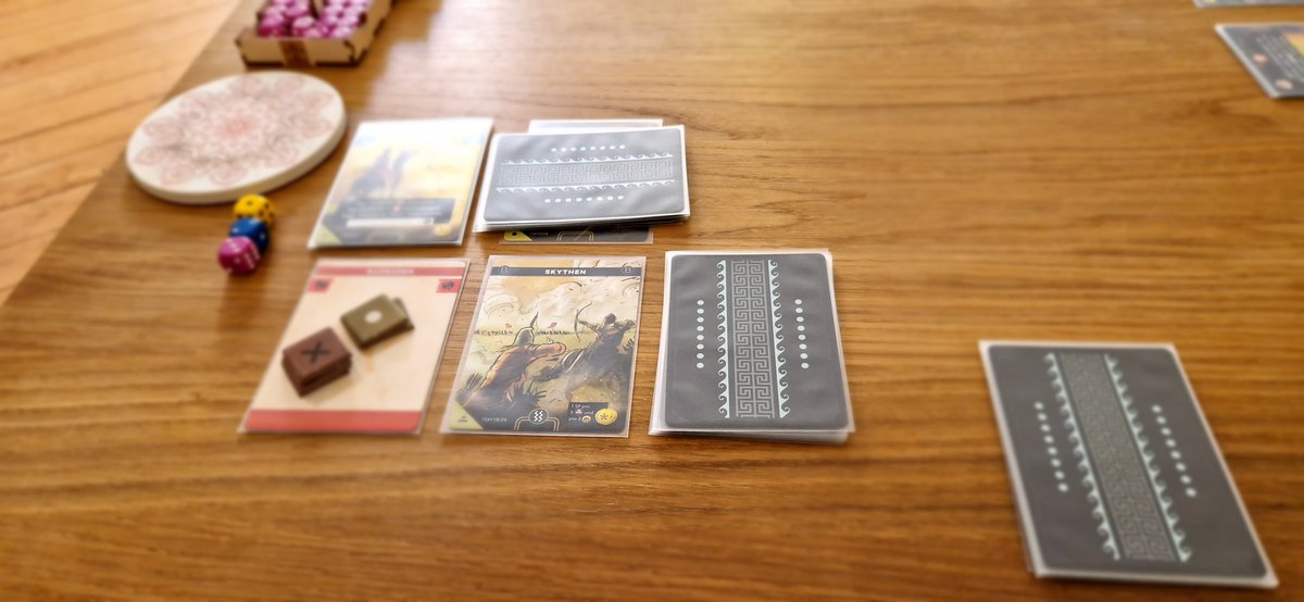 finley_cs's tweet photo. Übers WE ging es mit #Imperium weiter, klasse Civ-Deckbuilder, freue mich schon auf die Playmats und dann "bald" Horizons🤩 heute kam dann auch erstmals #JumpDrive dran, kurzweiliger Engine Builder, mal gucken was die großen Brüder von dem so können 🙃#AlphabetChallenge https://t.co/8KvgX4NFRT