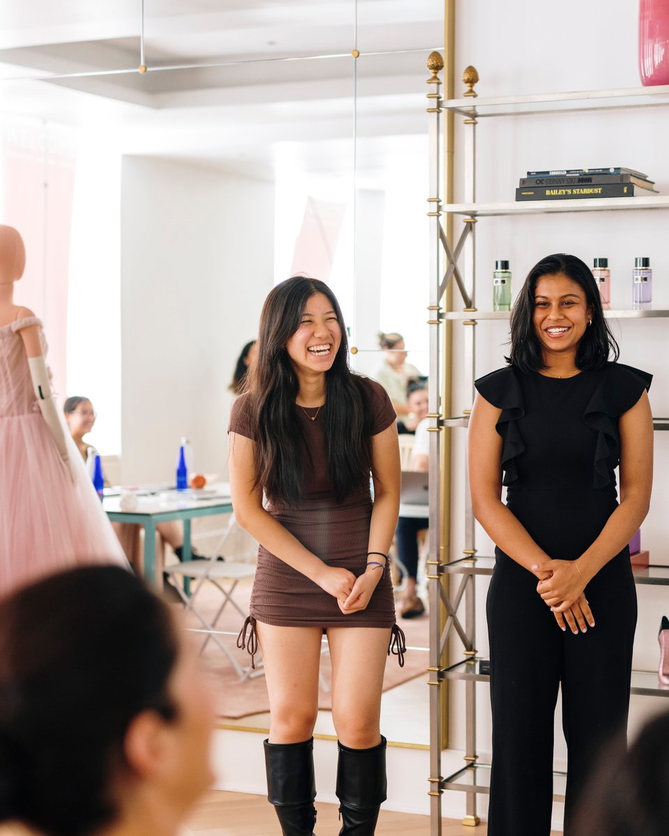 HouseofHerrera tweet picture
