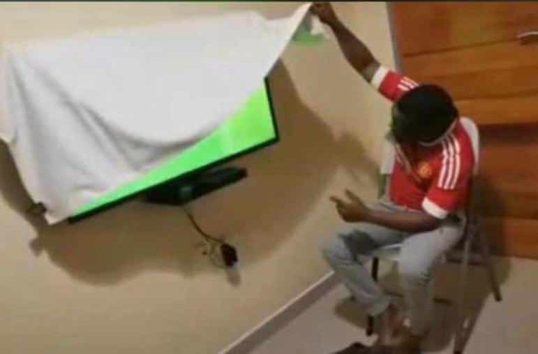 theImranMulla's tweet photo. To sum up ha ha ha #LIVMUN #LIVRMA #manutd #liverpool https://t.co/OGmsgJ2Wy2