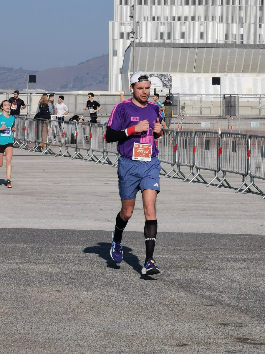 UdGEsports's tweet image. 📢Podeu trobar les fotos d’avui a l’UNIRUN🏃🏻‍♀️ al següent enllaç:

➡️ facebook.com/media/set/?set…

#UdGEsports #unirun #unirun23 #esportuniversitari