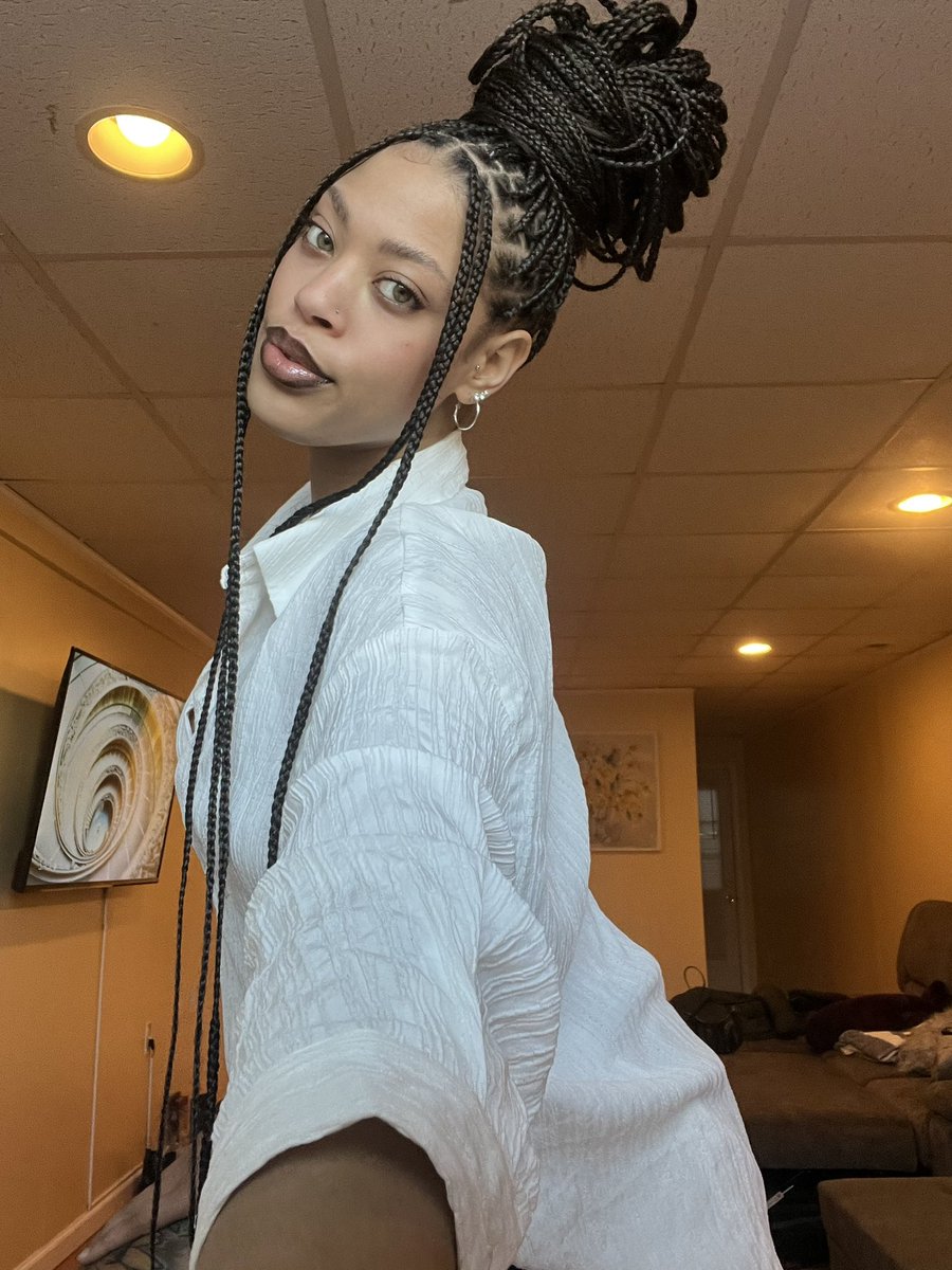 ItsNyaaaa's tweet image. Because these deserve to be seen here too 😅