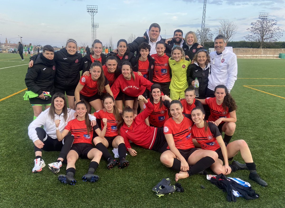 😍 La Felicidad en foto 😍

🎒 2️⃣9️⃣ 🎒

❤️🖤 #CreandoFuturo