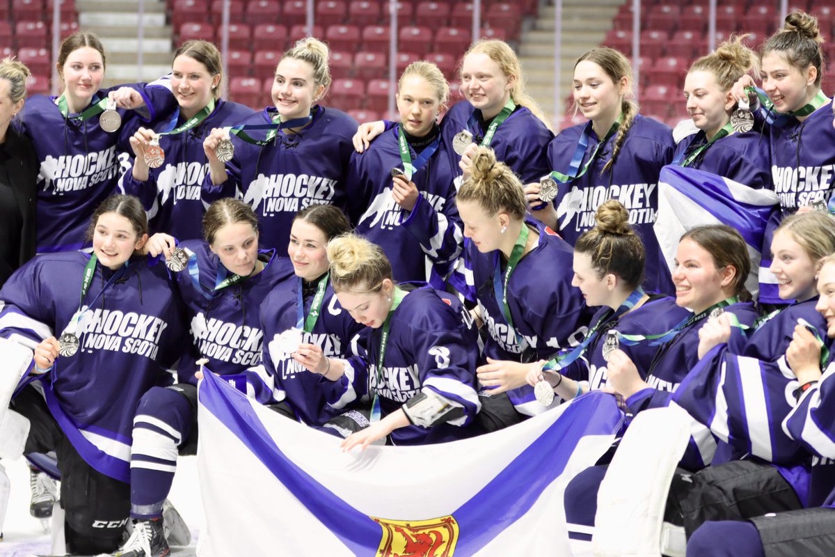.@GoTeamBC IS YOUR @2023CanadaGames WOMEN'S HOCKEY CHAMPIONS! 🥇🍁🏒

Although @HockeyNS did not come away with a gold medal, they have made HISTORY claiming their FIRST EVER MEDAL in @CanadaGames Women's Hockey competition! 🥈

#ItAllHappensHere | #CUPEvents