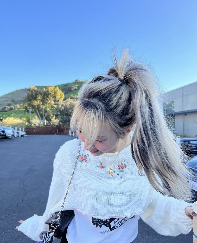 chaeyoung pics tweet media