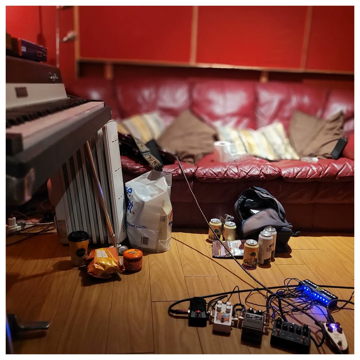 Element Studio tweet media