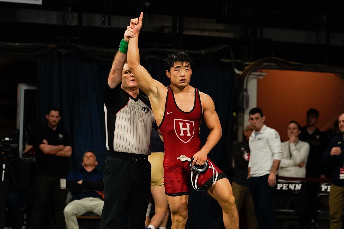 Harvard Wrestling tweet media