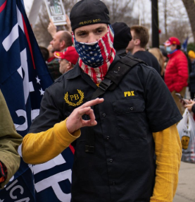 SeditionHunters's tweet photo. @itismeATL @MaranieRae Jonathanpeter Allen Klein #PDXPB He has been arrested https://t.co/VsvP9wrdYN https://t.co/3nTIz5jMf7