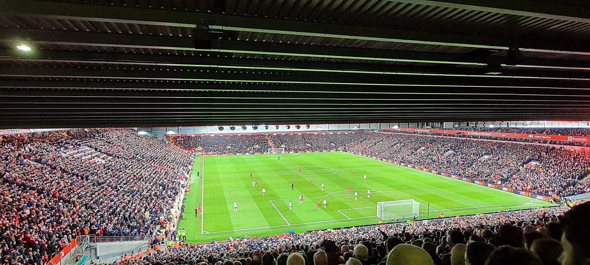 Not quite sure what I've just seen! #LFCMUN