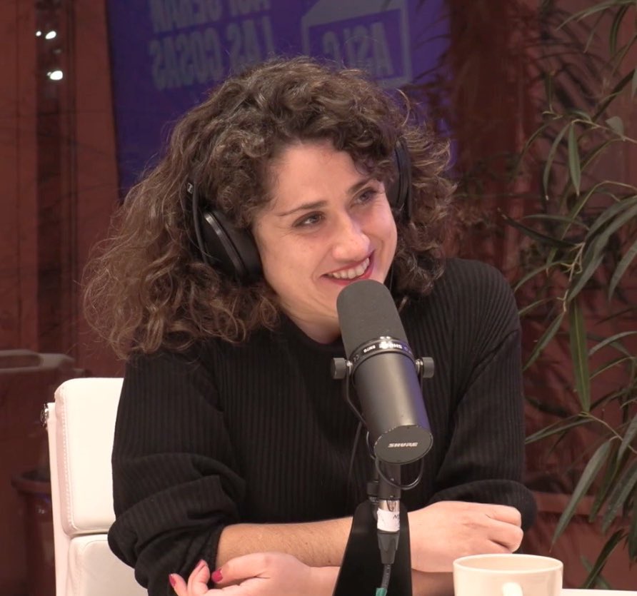 ASLC_PODCAST's tweet photo. Ojo, @EnmaLopez en ASLC. 

Hablamos del programa del @psoe_m, de la gestión de Almeida, del posible entendimiento con Más Madrid, del Caso Mediador y de mucho más.

💥 Mañana, a las 20h, en YouTube y Spotify. https://t.co/gefx7HWlMX