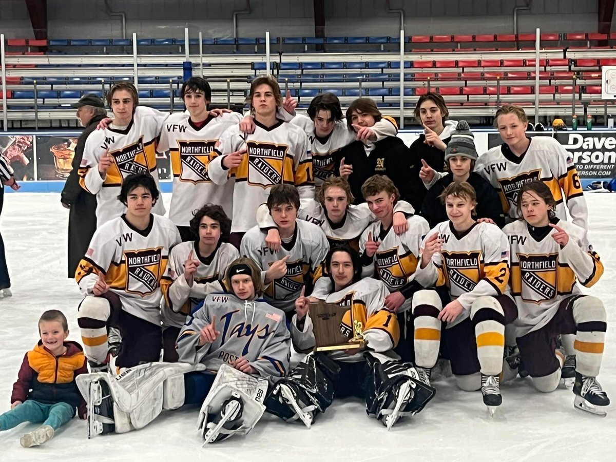 Congrats to our Bantam A team! Punching their ticket to go back to the State Tournament!