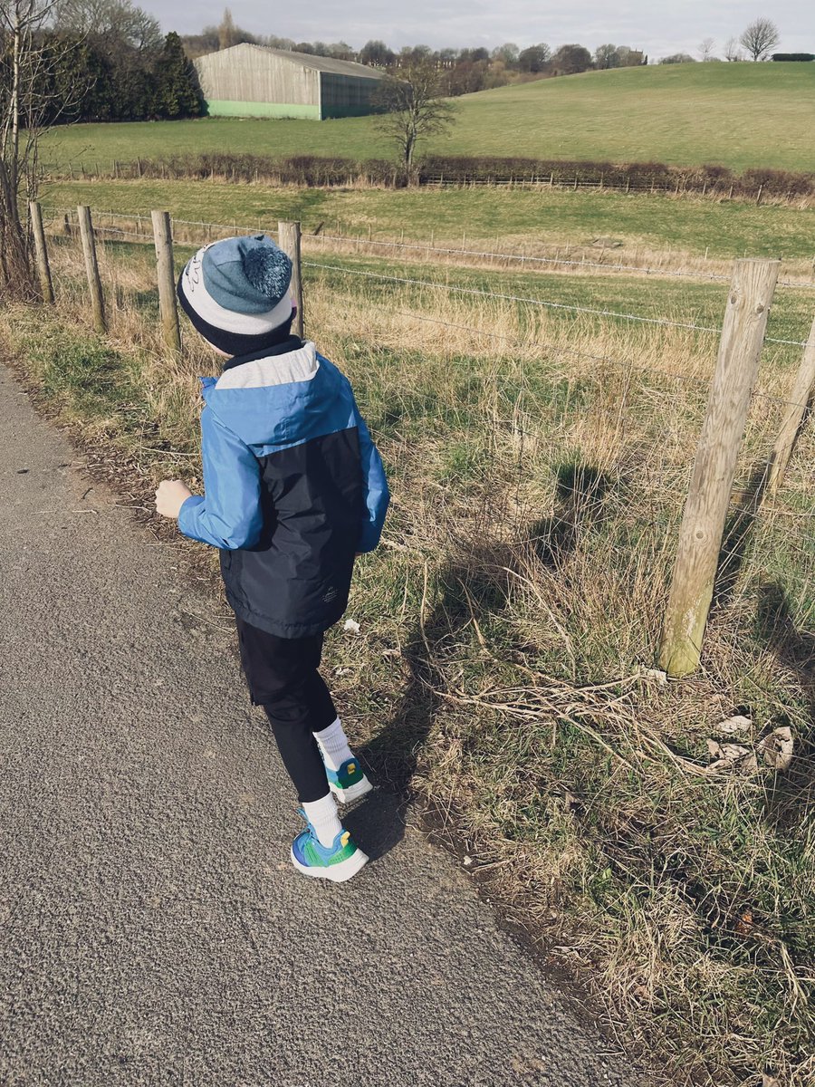 SachaRae90's tweet image. This one has had a tough week 😔 I wish I could go inside his mind and turn off the parts that are hurting him. We’ve had the help books out this weekend, played golf, bird watched and went for a run. Hopefully it’s a positive reset #Neurodiversity #highfunctioningautism