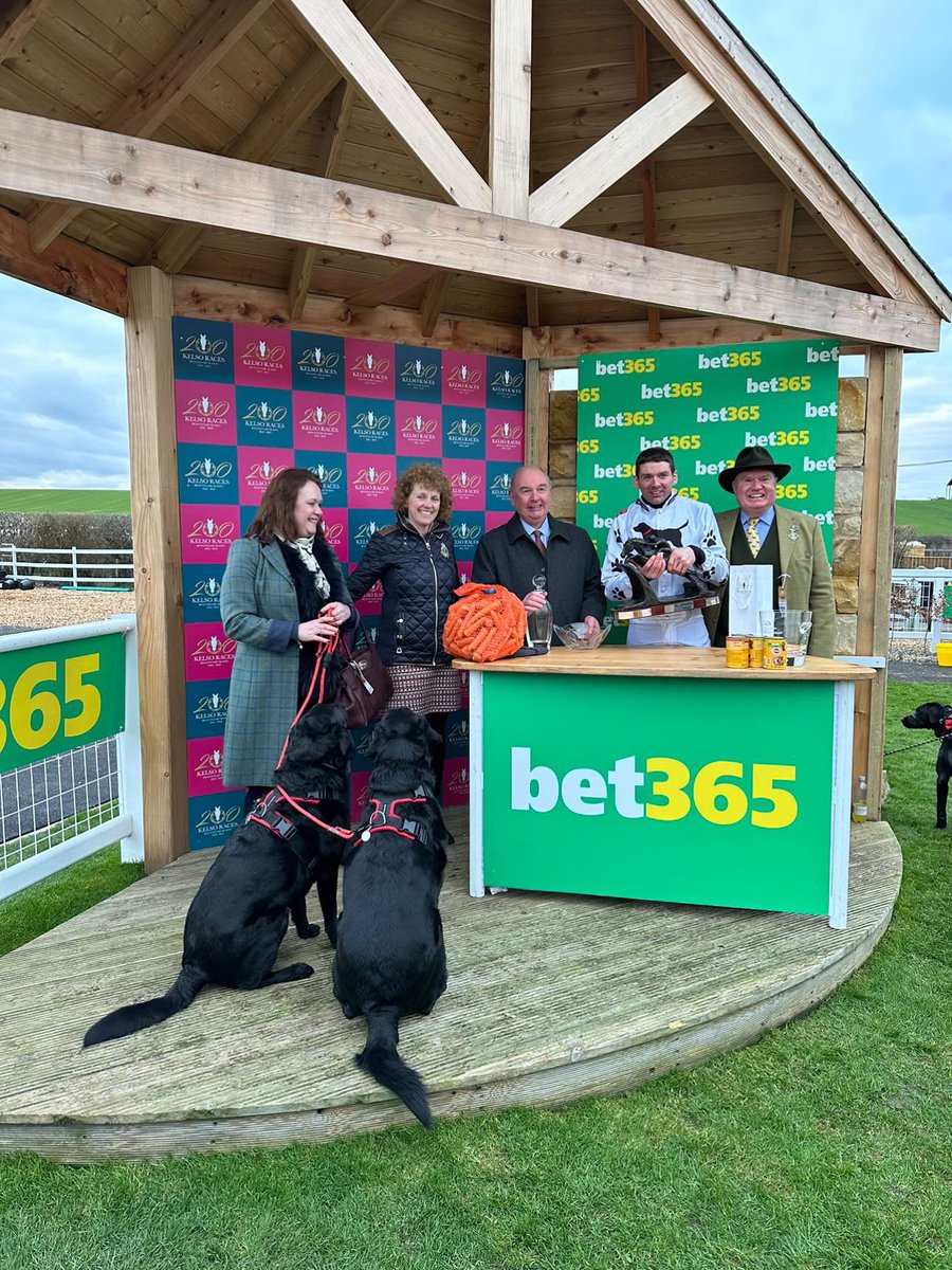 DomandLouis's tweet photo. What a fun day we had @KelsoRacecourse yesterday our boy #BollingerandKrug winning the last given a great ride by @DerekFoxJockey #friendliestracecourse #twoblacklabs #woofwoof @bet365 @chamberlinsport https://t.co/H1VqkorD2m
