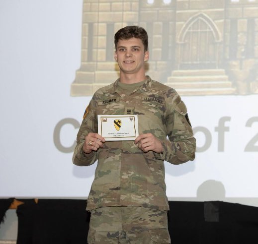 1stCavalryDiv's tweet photo. Post Night! 🇺🇸⚔️
#ICYMI: The Class of 2023 chose their destiny during Post Night tonight over the past week. Based on branch and order of merit, Firsties selected their initial duty station.
Welcome to the #FirstTeam Class of 2023! #livethelegend #bigyellowpatch #wearecav https://t.co/gGy3aP2C3R